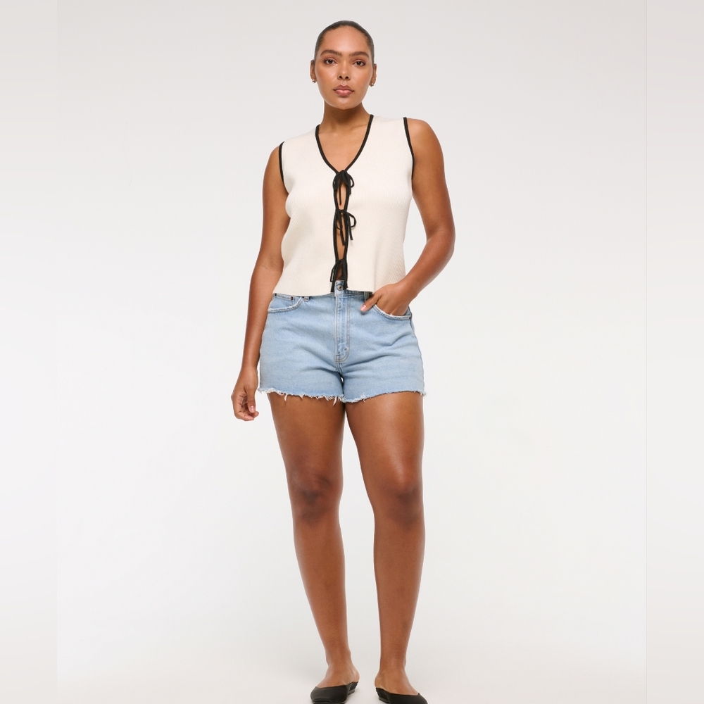 Abercrombie & Fitch 90s Relaxed Cutoff Shorts High Rise
